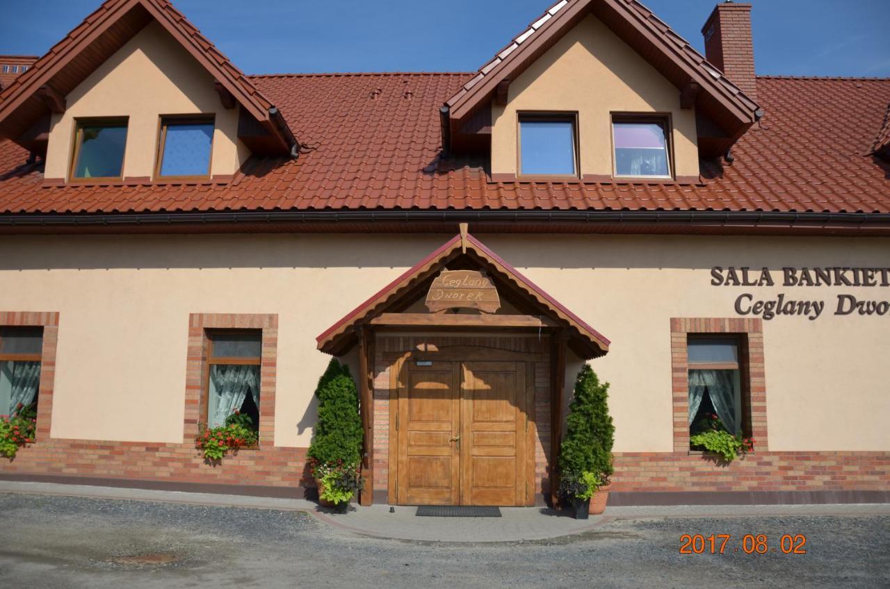Ceglany Dworek Chojnow Extérieur photo