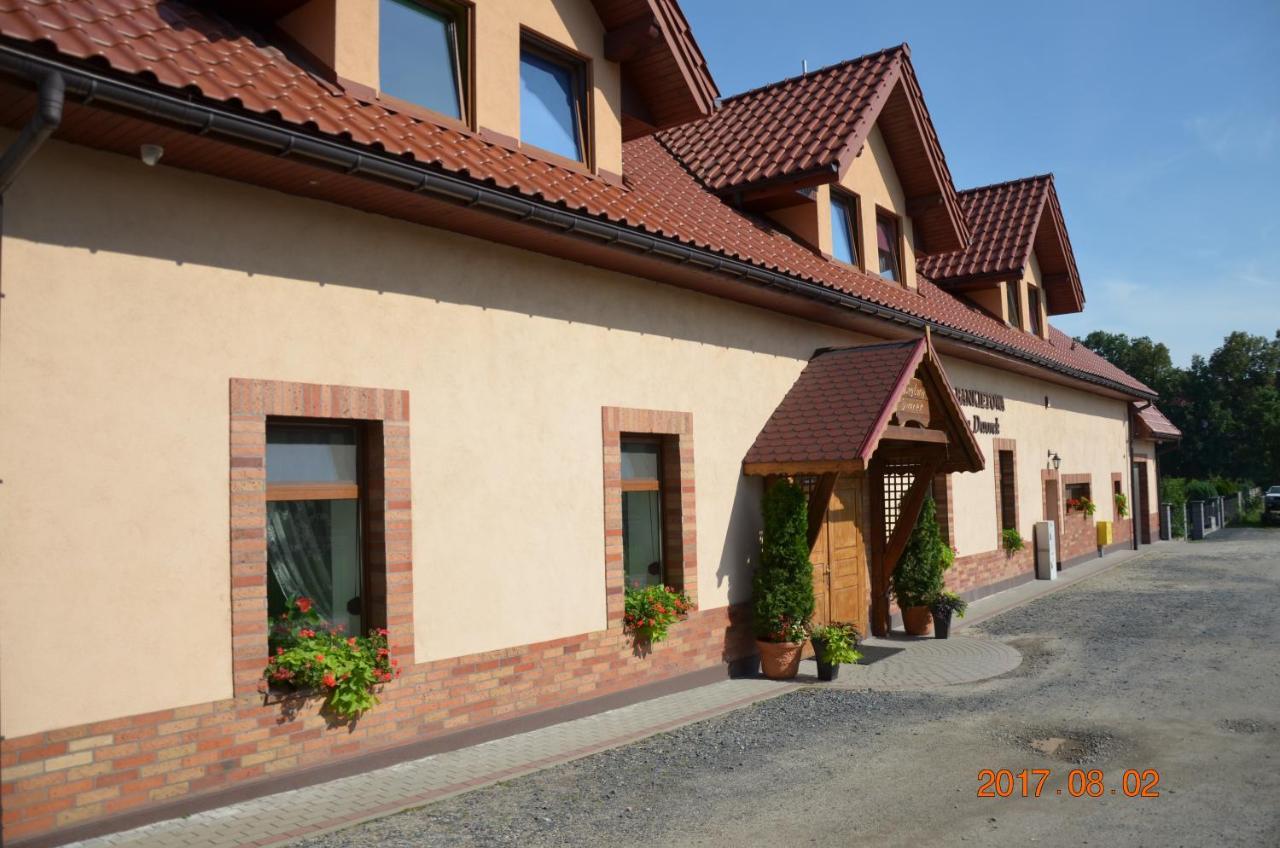 Ceglany Dworek Chojnow Extérieur photo
